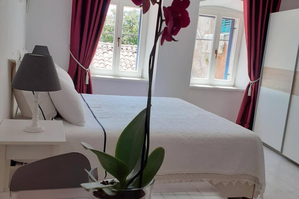 Comfortable Studio In Old Town ลาบิน ภายนอก รูปภาพ